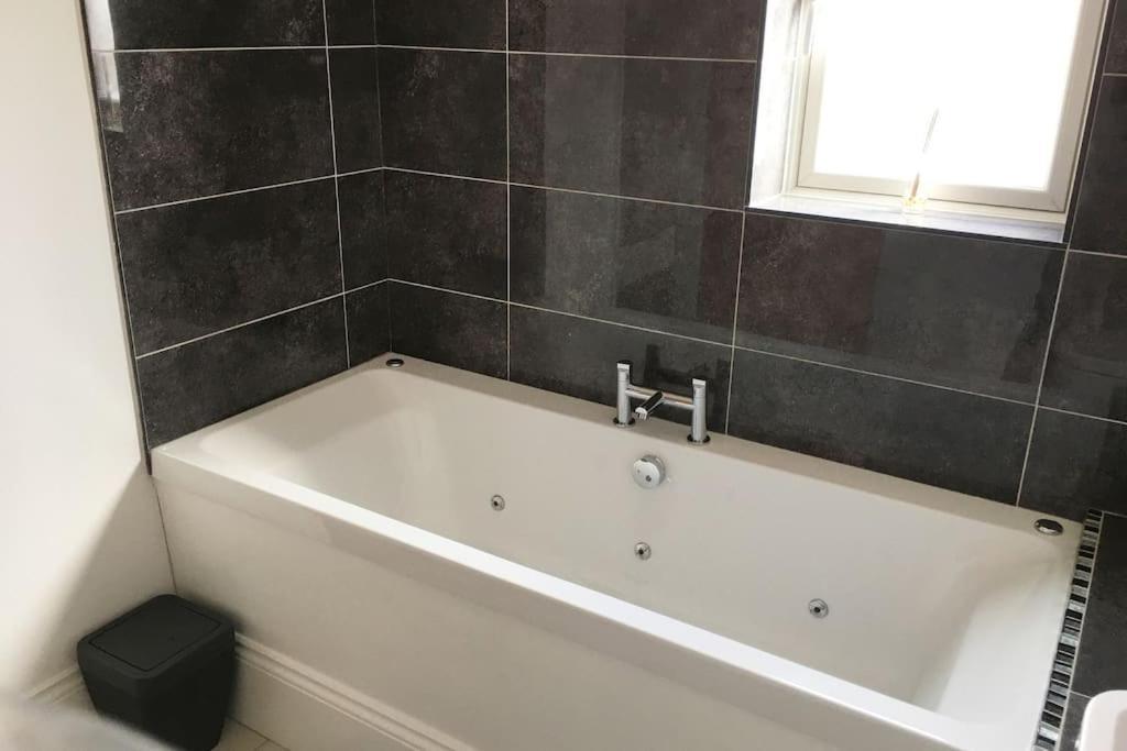 Stylish 2 Bed Apart In The Heart Of North Norfolk North Walsham Ngoại thất bức ảnh